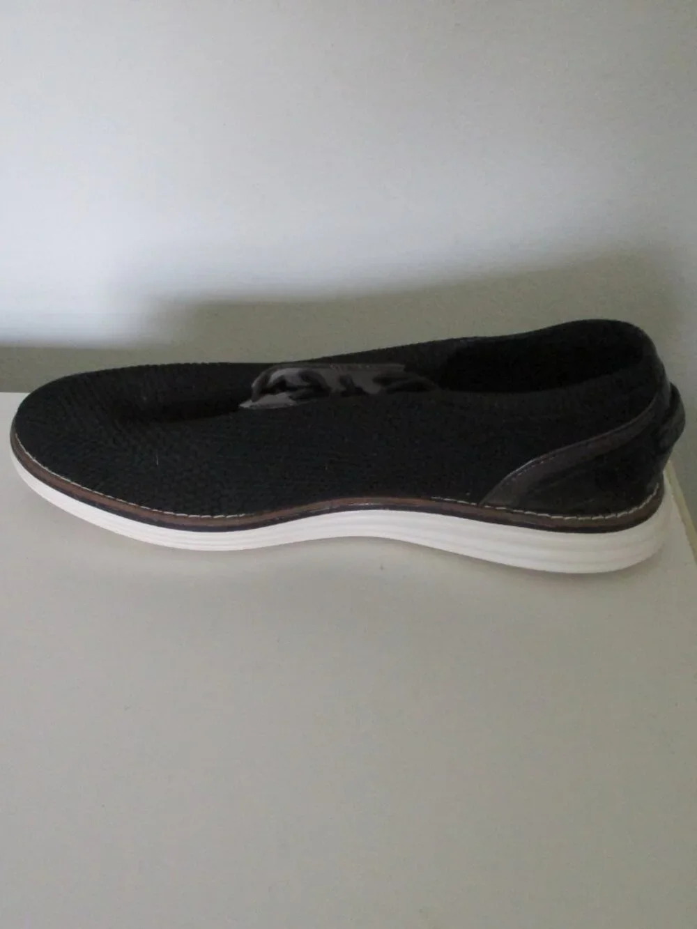 Cole Haan Grand.OS Womens Black Lace-up Mesh Fashion Sneaker - Size 9B